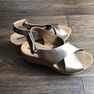 Gold leather Clark wedge cork sandals